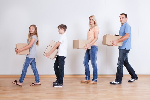 Accepted payment methods for Lamorbey Storage including card and PayPal options